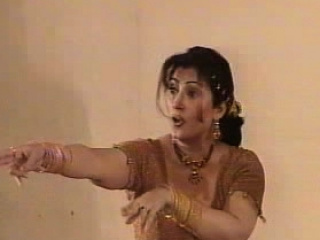 Desi Indian Aunty Enjoying In Bedroom